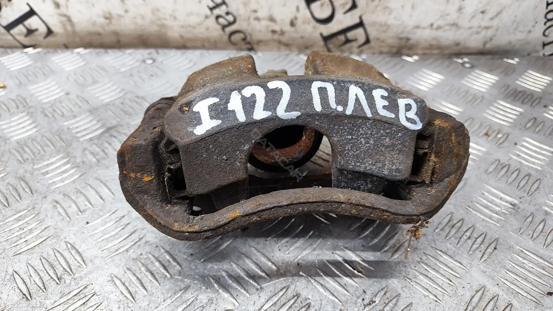 Суппорт тормозной 4401K4, BA3611