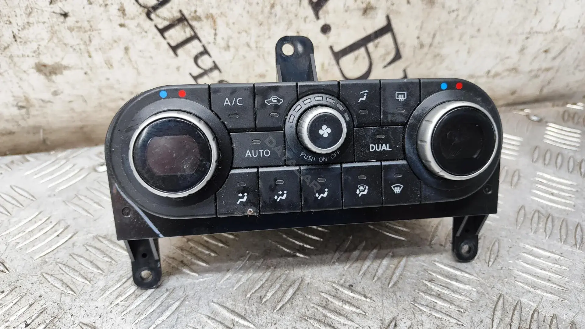 Блок управления климат-контролем 27500JD45D