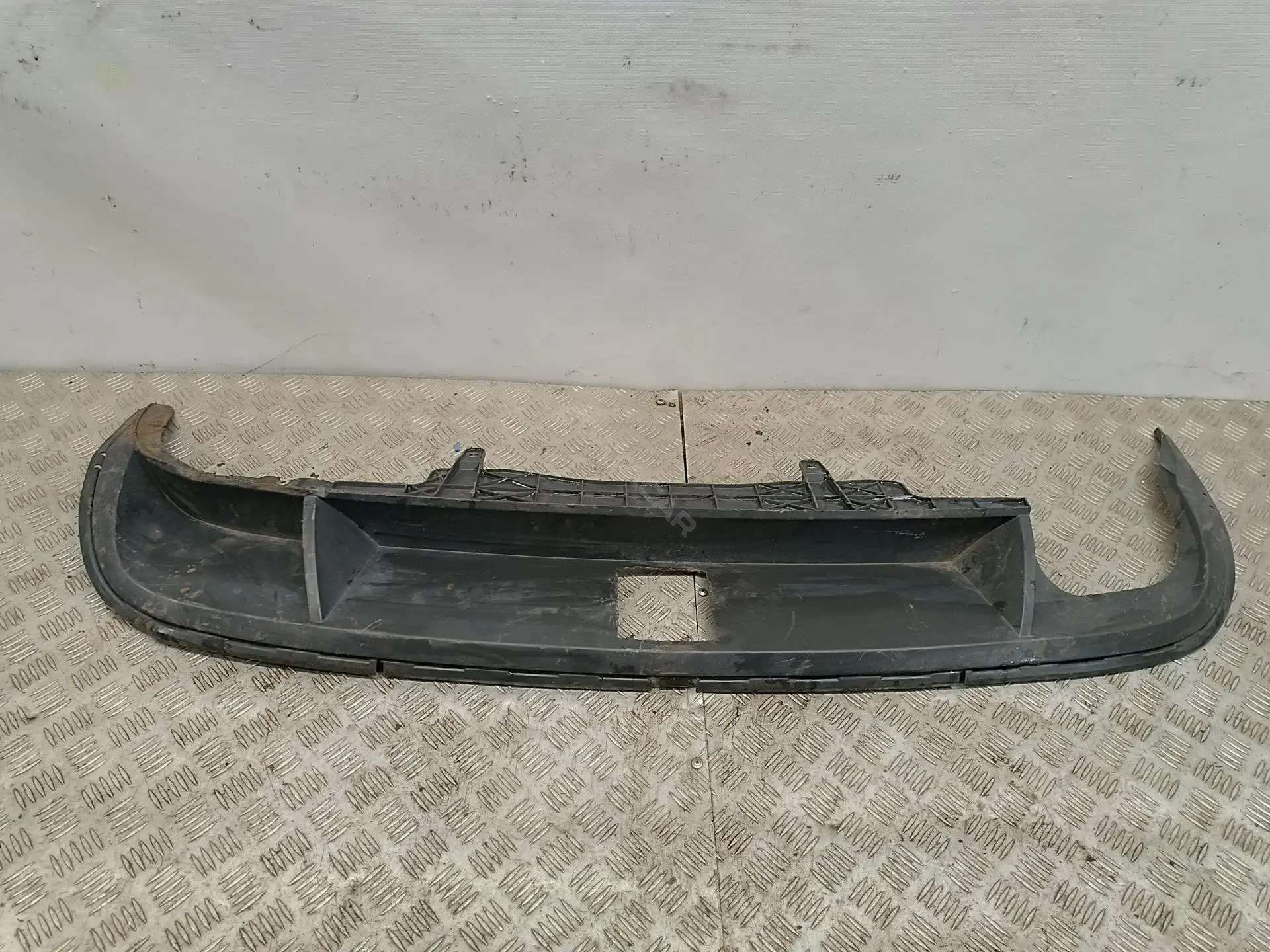 Юбка бампера 3AE807521