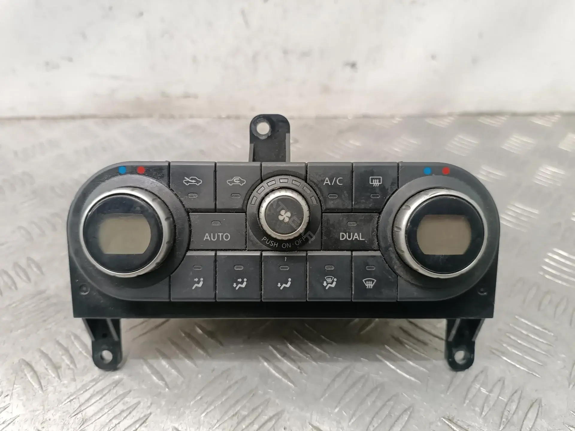 Блок управления климат-контролем 27500JD01B