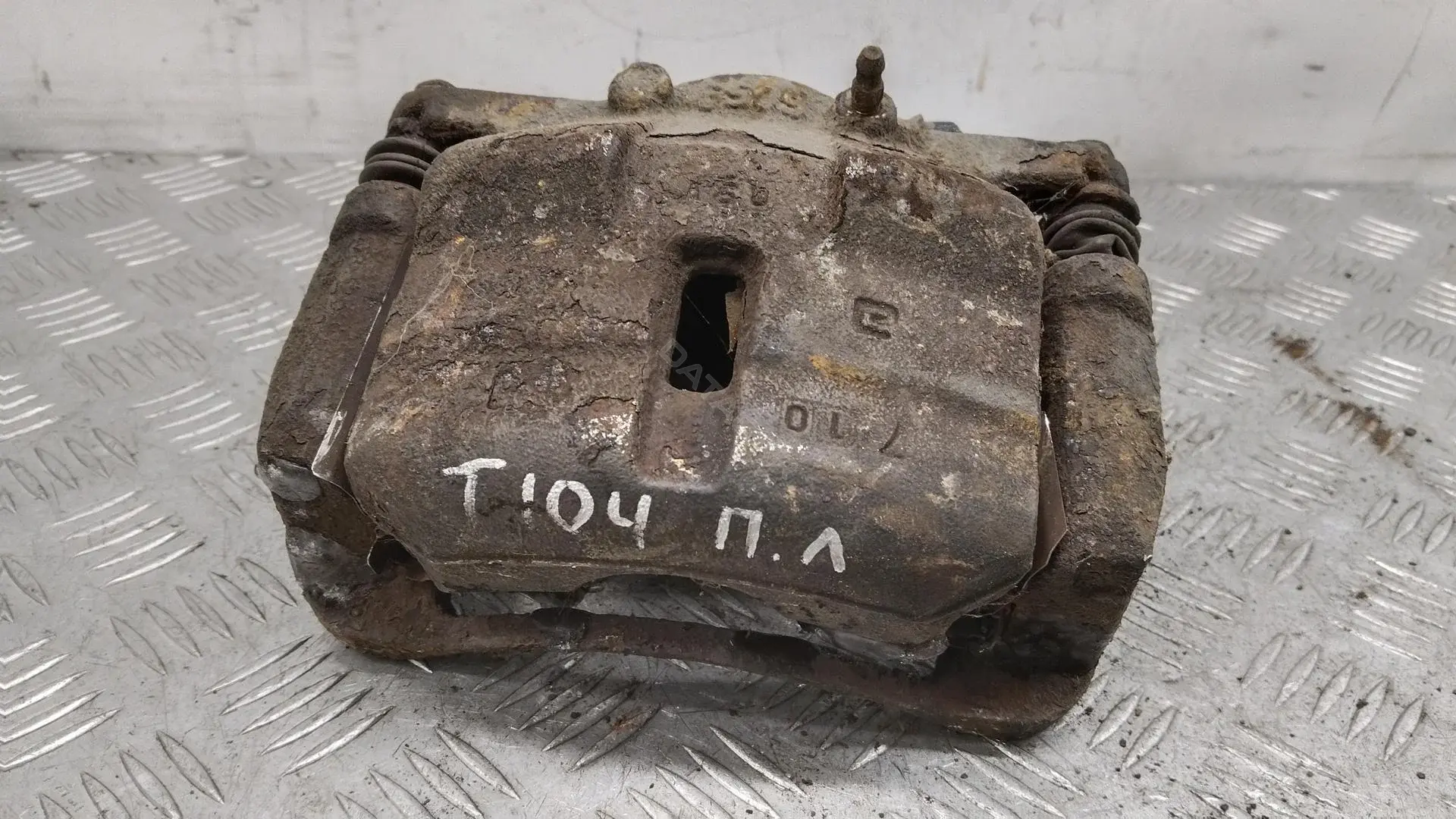 Суппорт тормозной 0590572SX, 09638401, 0986134299