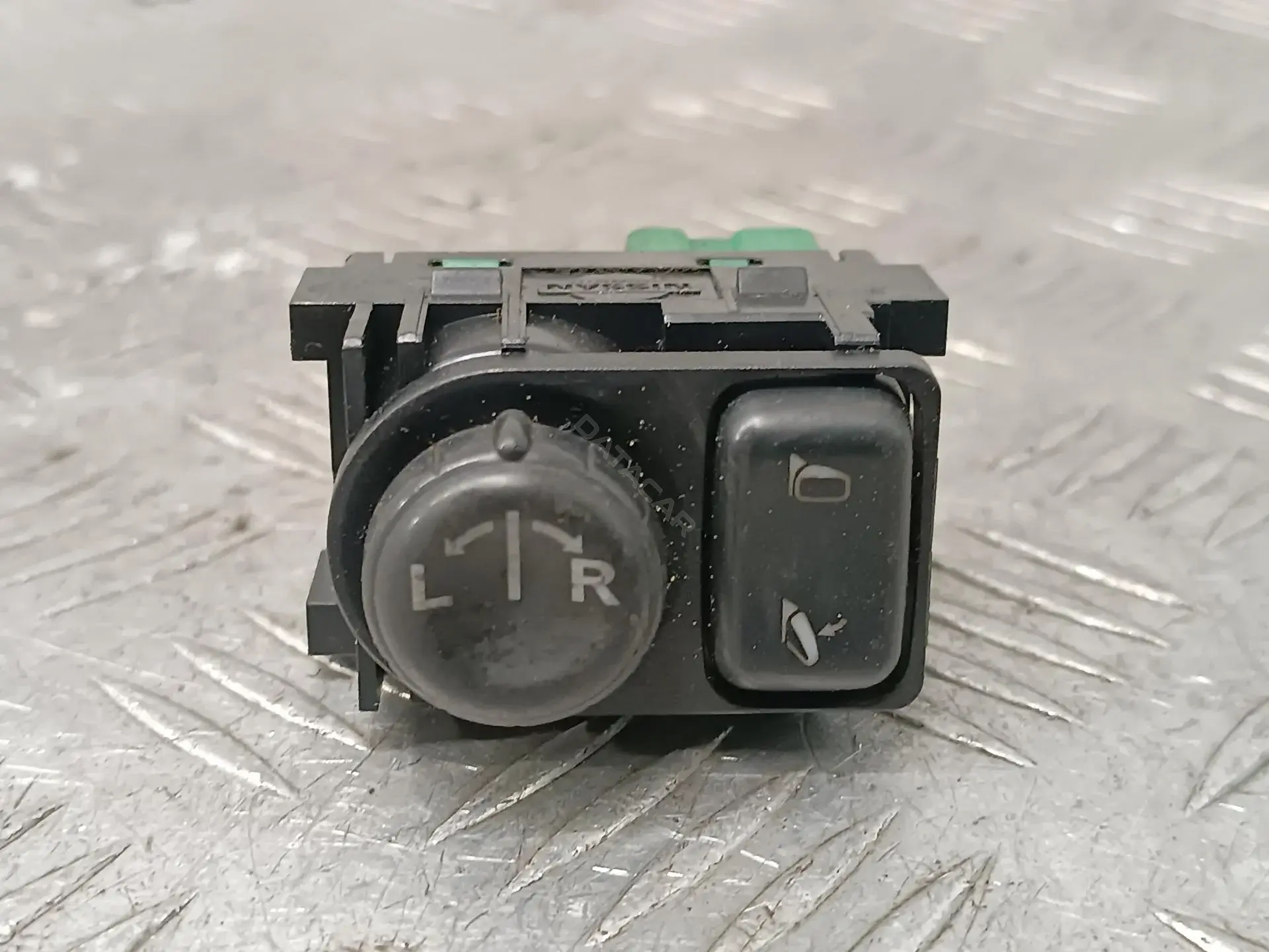 Джойстик регулировки зеркал 25570JD01B