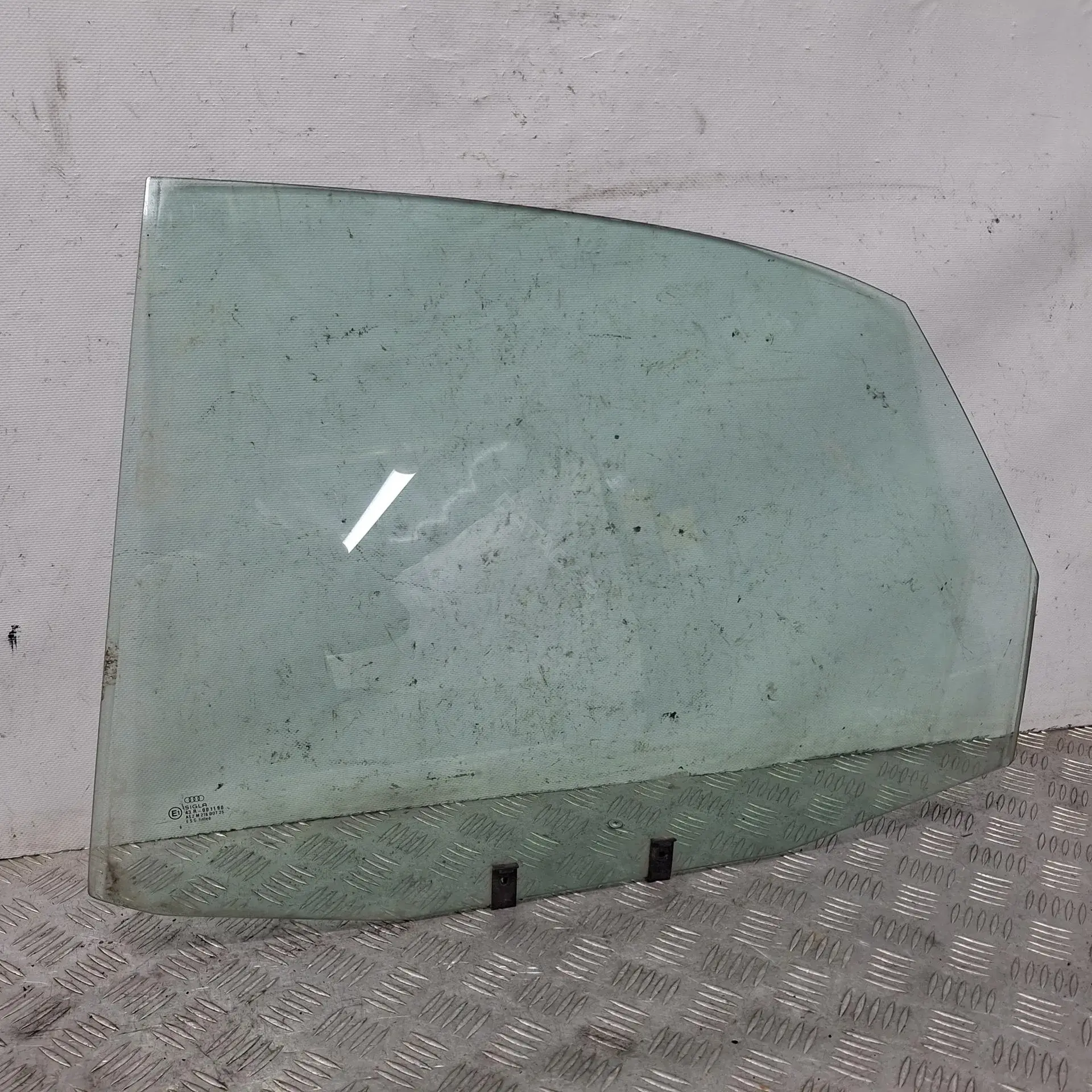 Стекло двери 22655HG, 410007909, 8462643