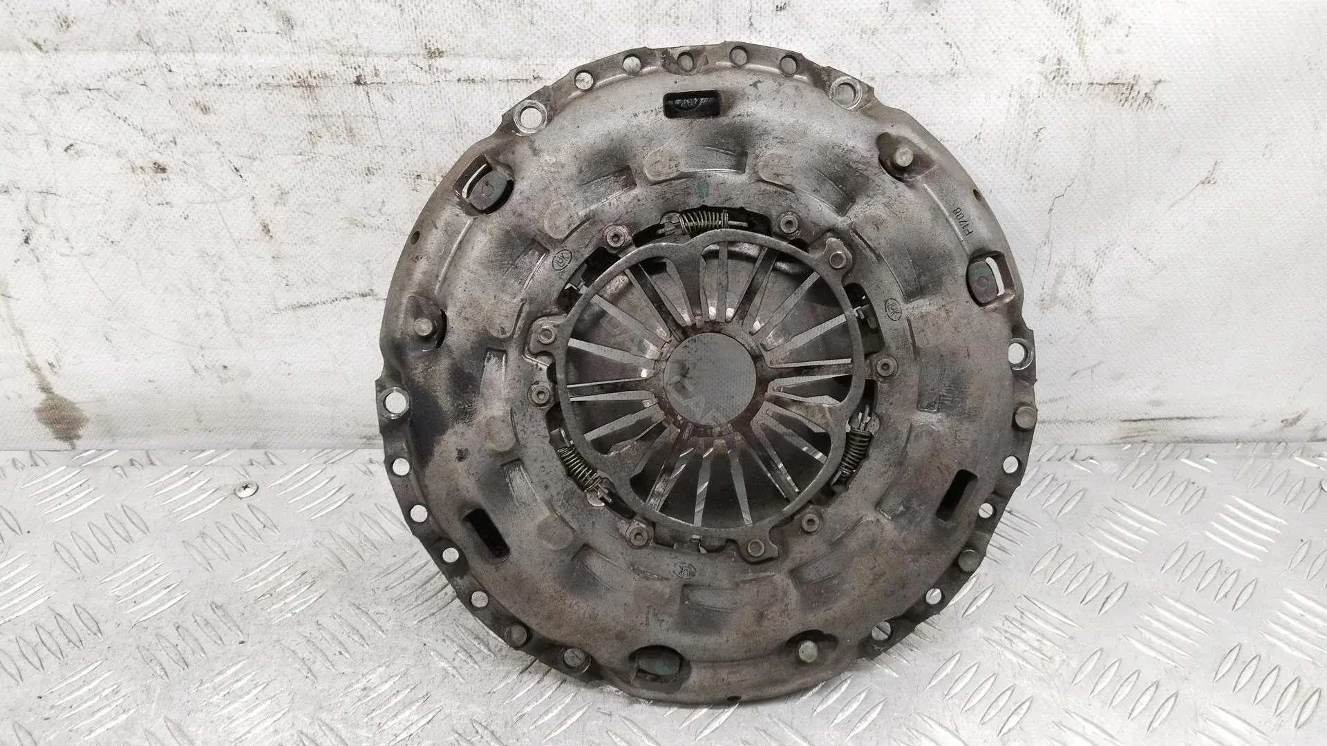 Корзина сцепления 2052L5