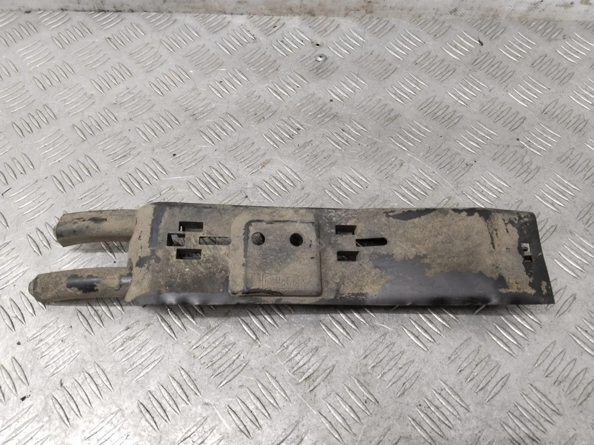Защита днища 6G919E312BC