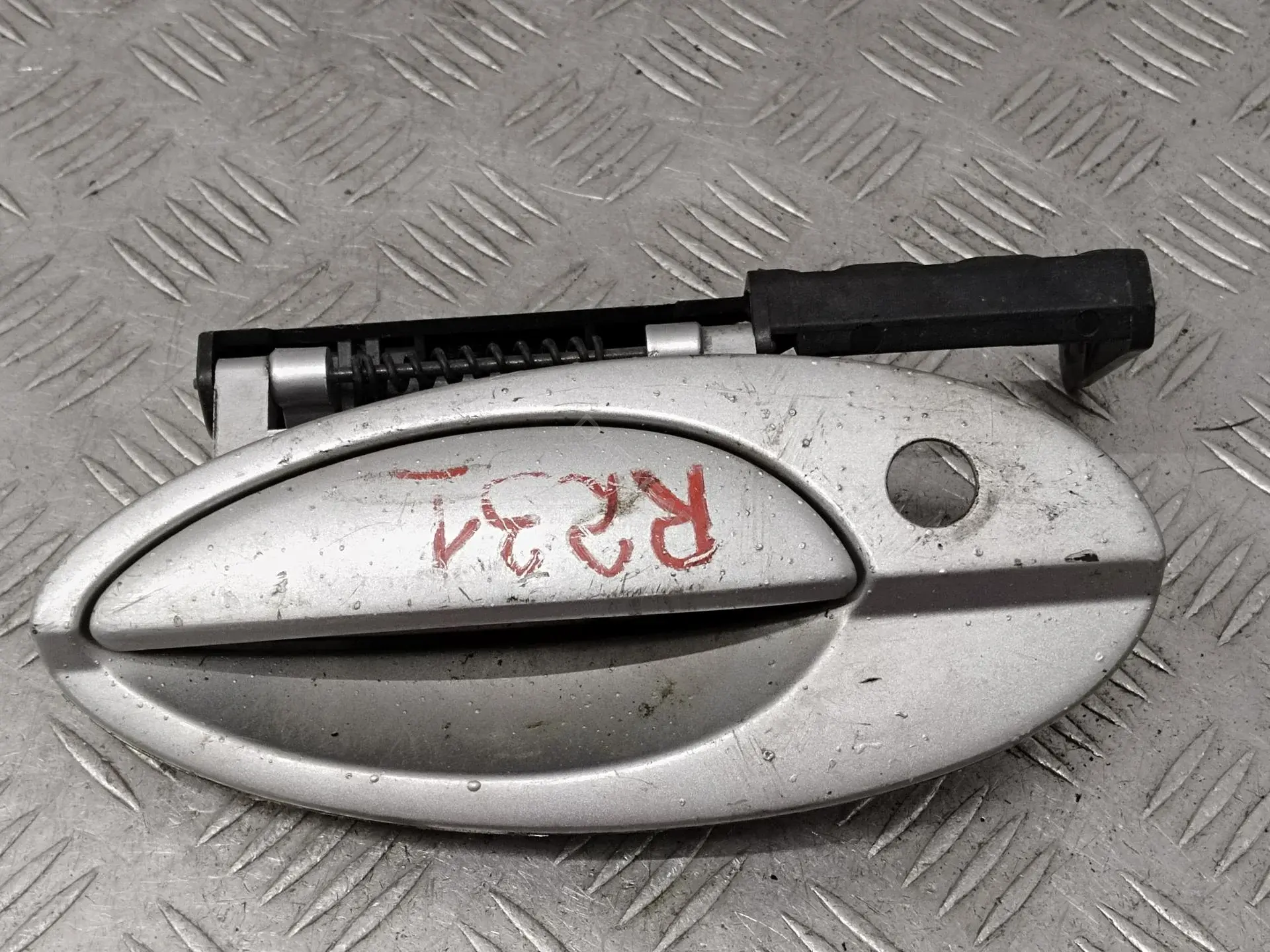 Ручка двери 9101Q9
