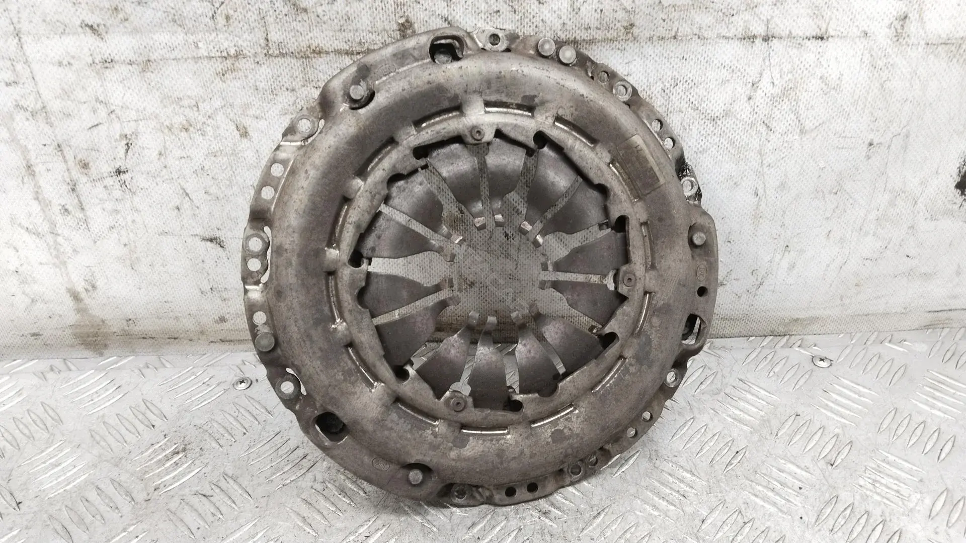 Корзина сцепления P15353933