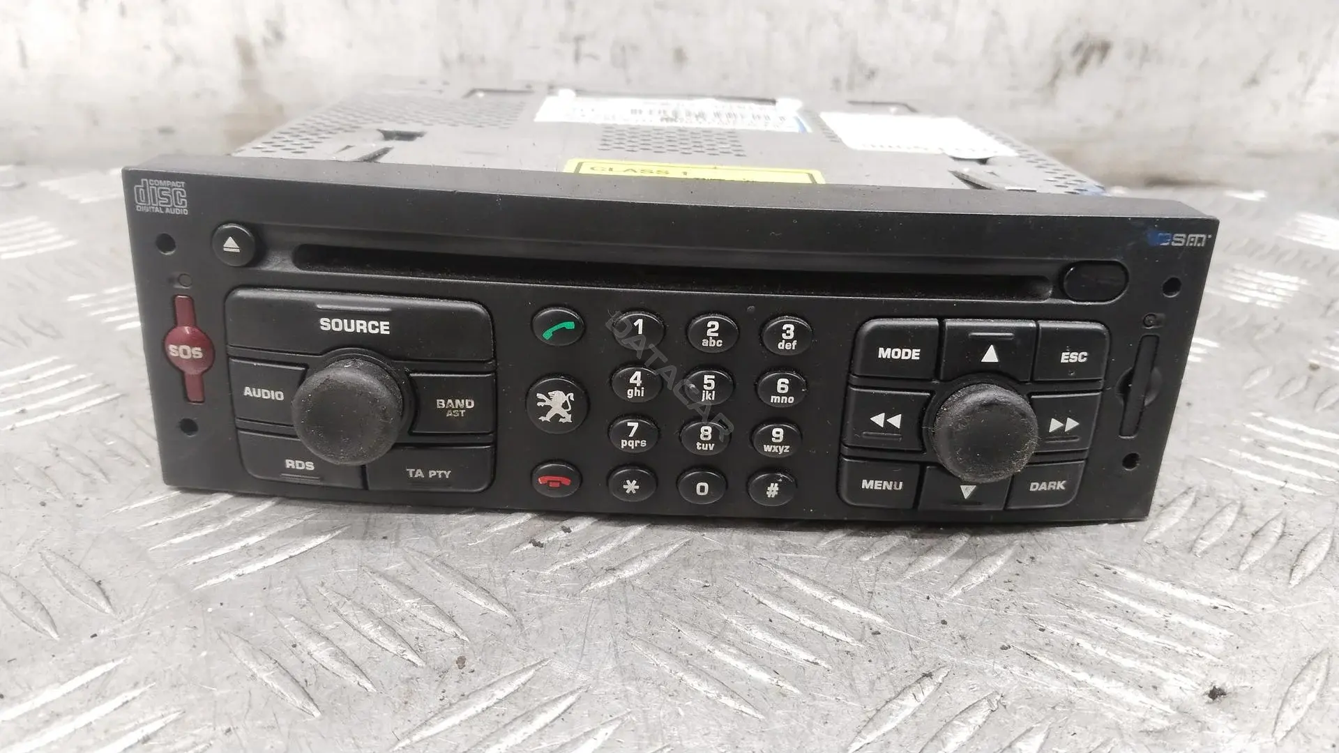 Магнитола 14000705XT