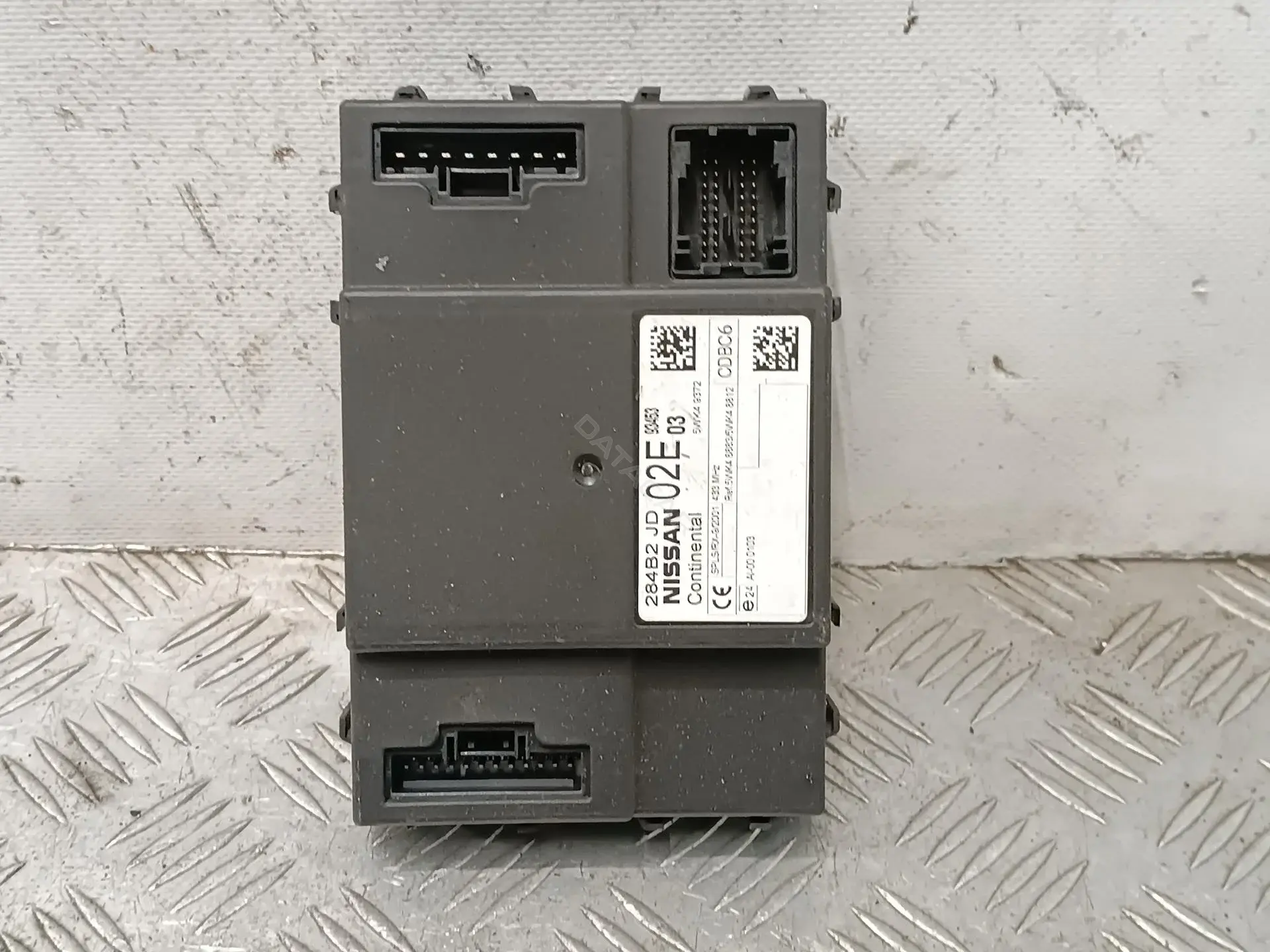 Блок комфорта 284B2JD02E