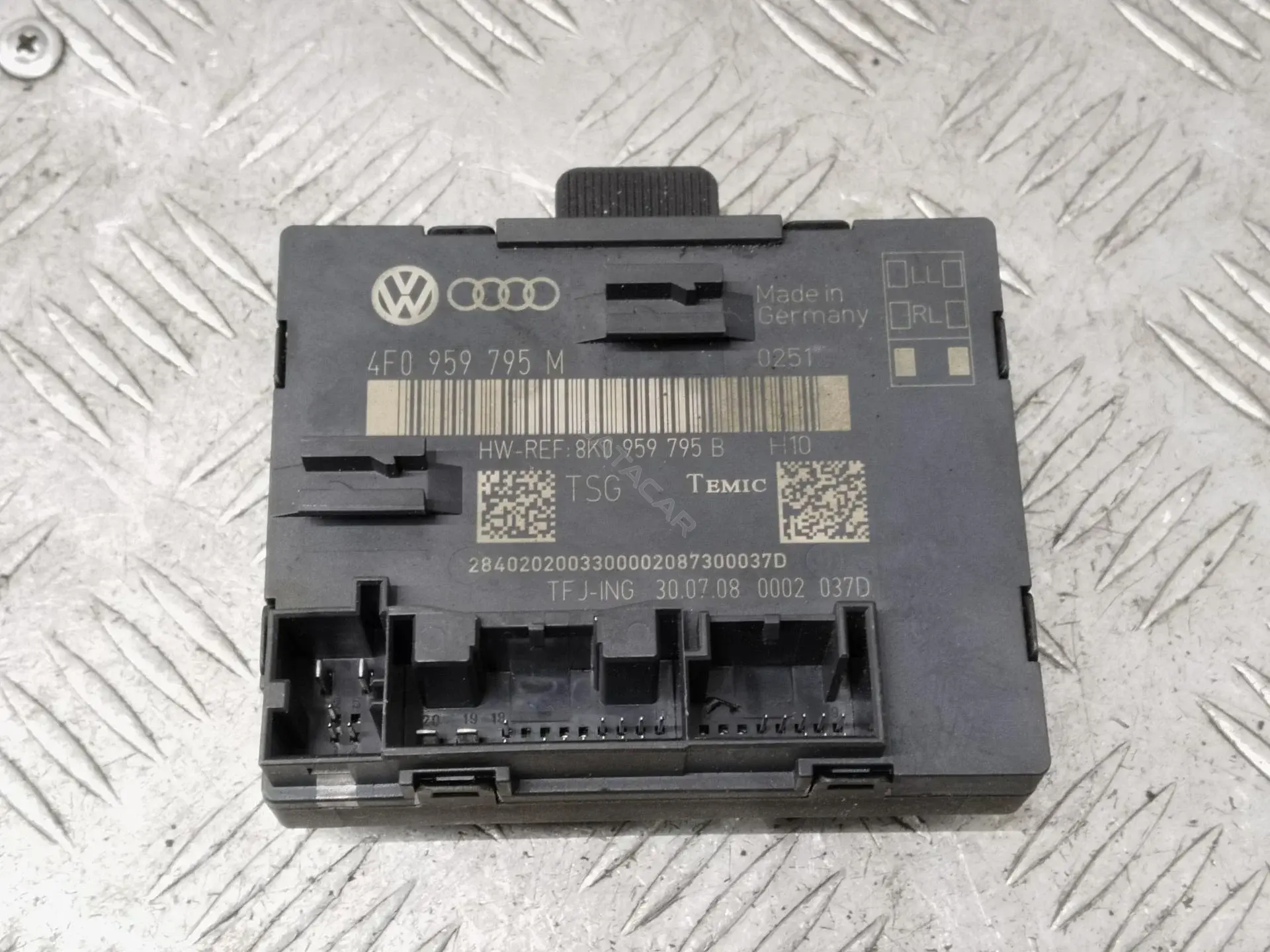 Блок управления двери 4F0959795M