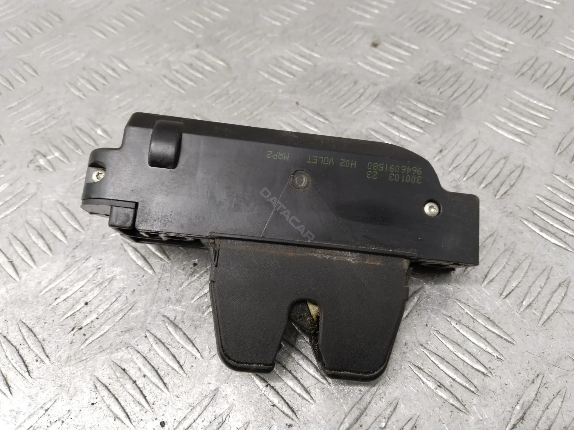 Замок крышки багажника 49199802