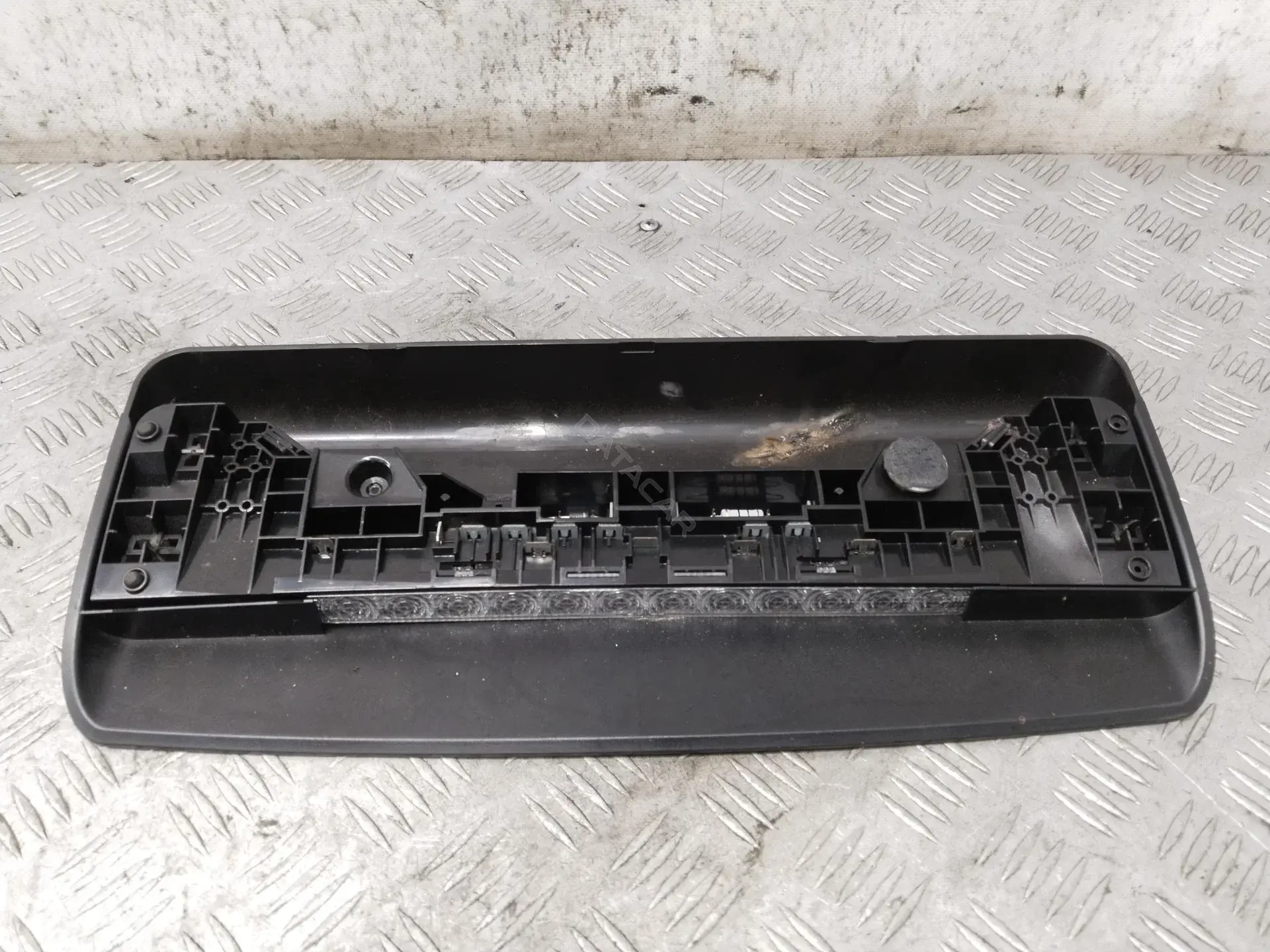 Фонарь стоп сигнала 6350T1