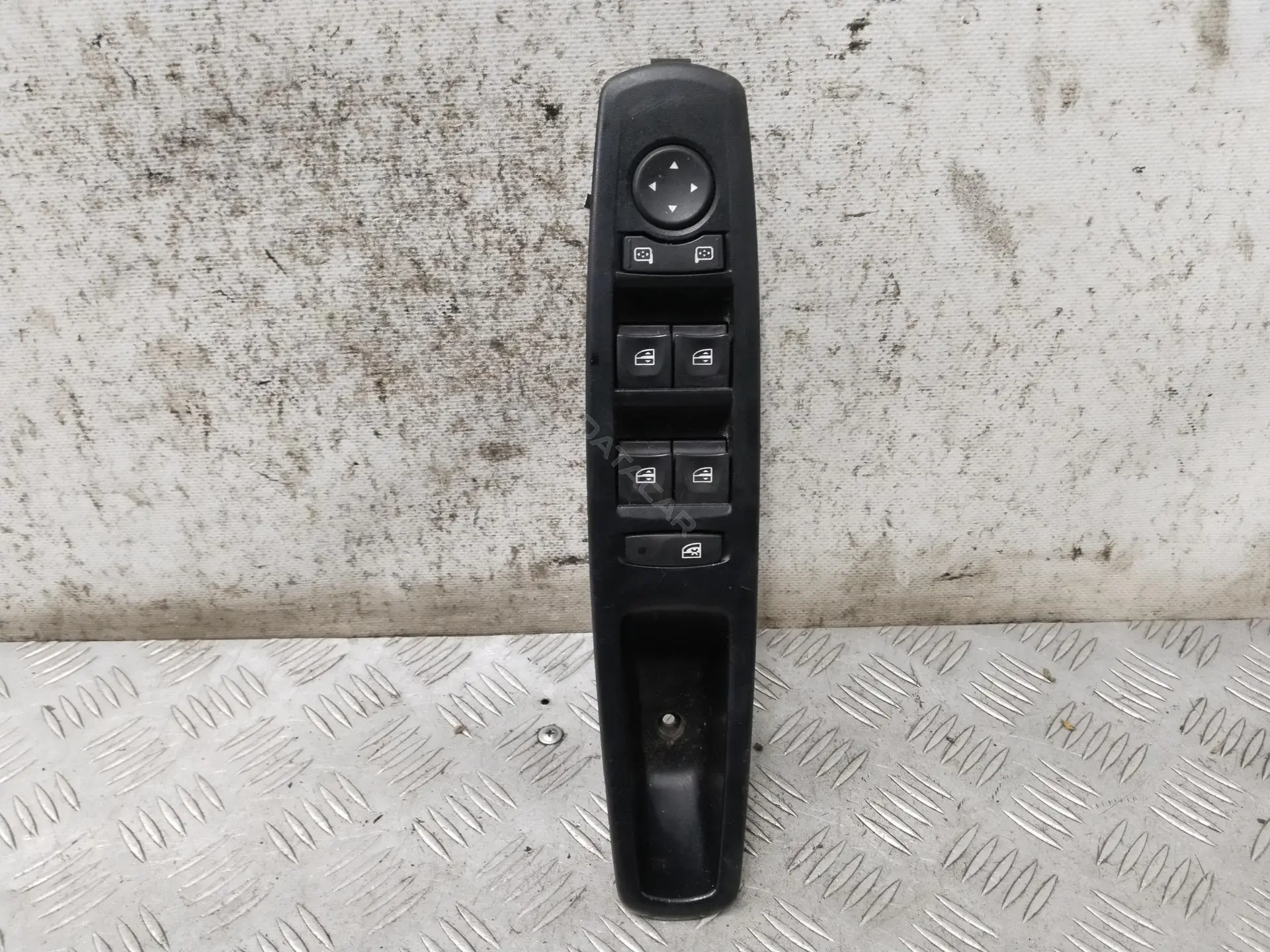 Блок управления стеклоподъемниками 809610016R