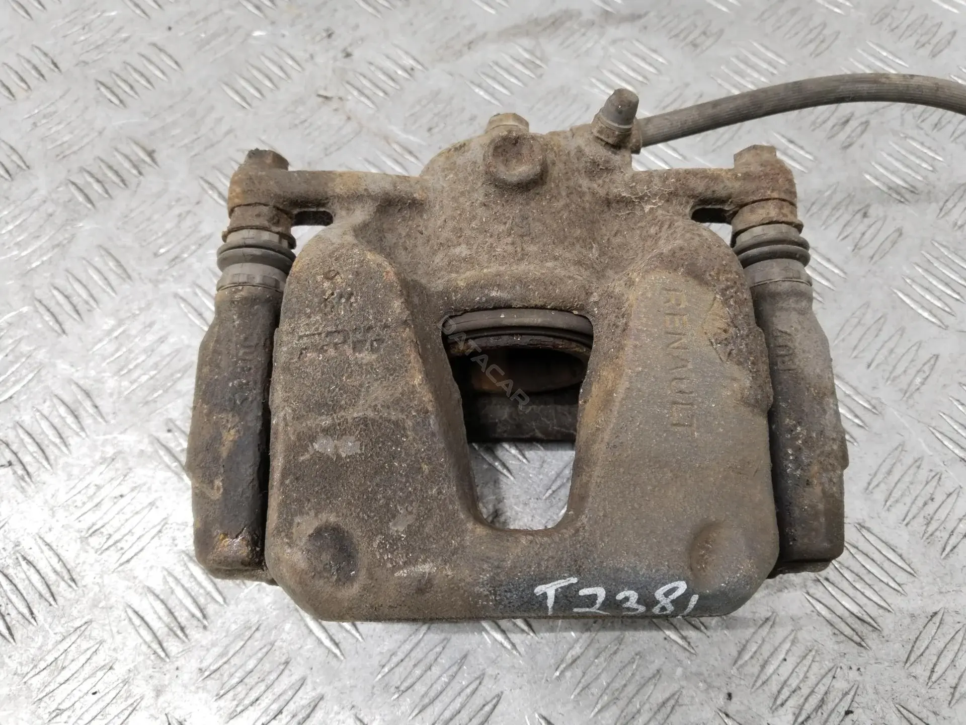 Суппорт тормозной P15637609