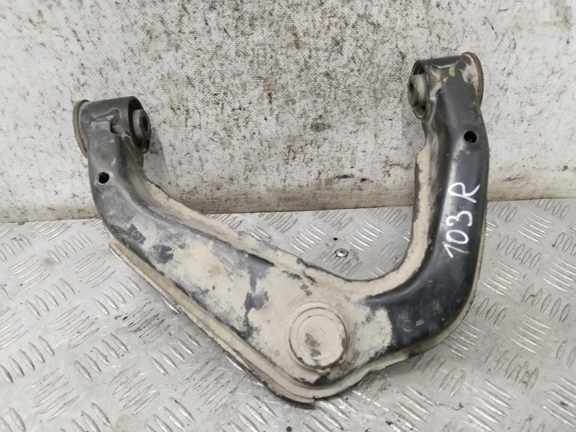 Рычаги 54524EA00A, 54524EB30A
