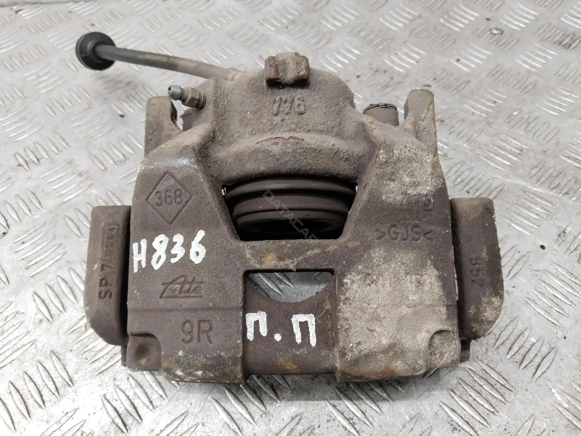 Суппорт тормозной P15866411
