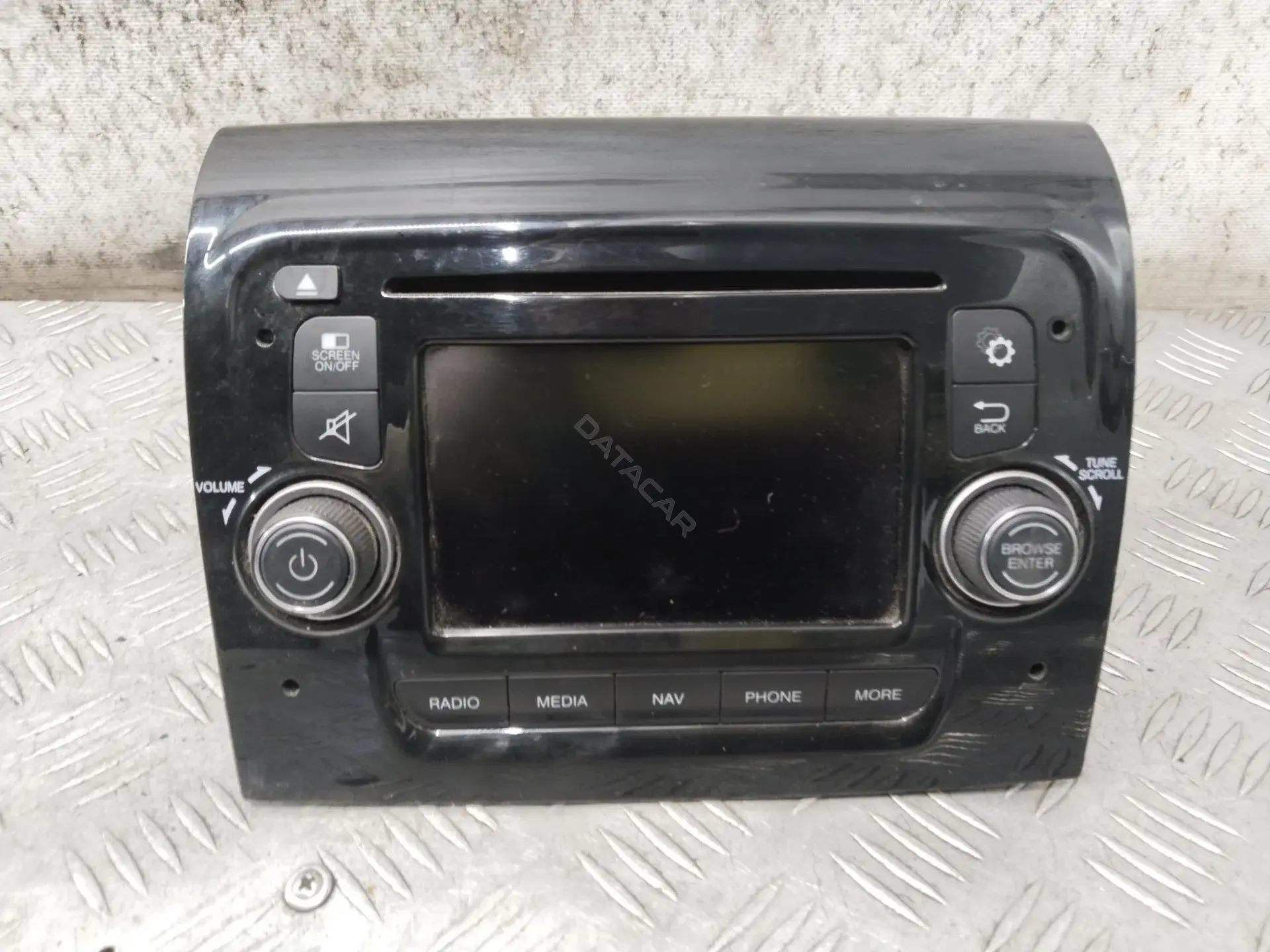 Магнитола 07356560600