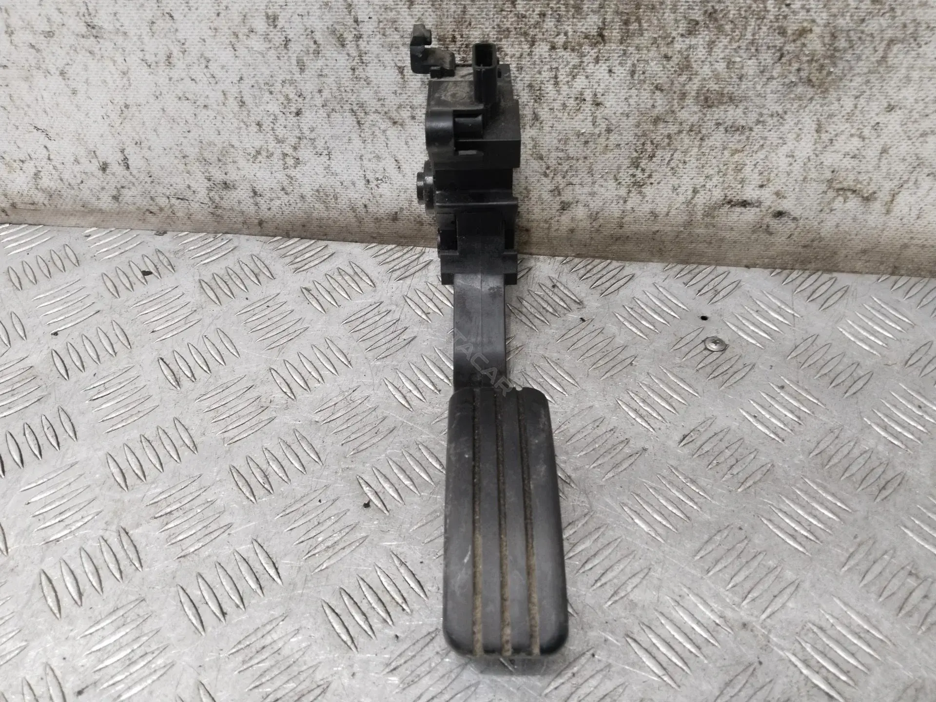 Педаль газа 180020024R