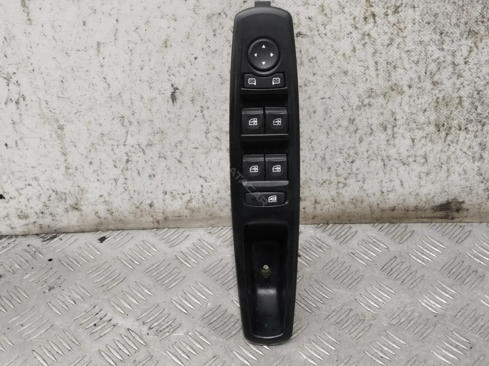 Блок управления стеклоподъемниками 809610016R