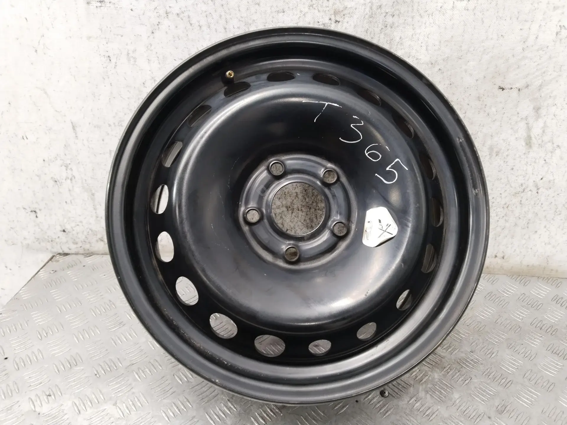 Колесные диски 403000027R