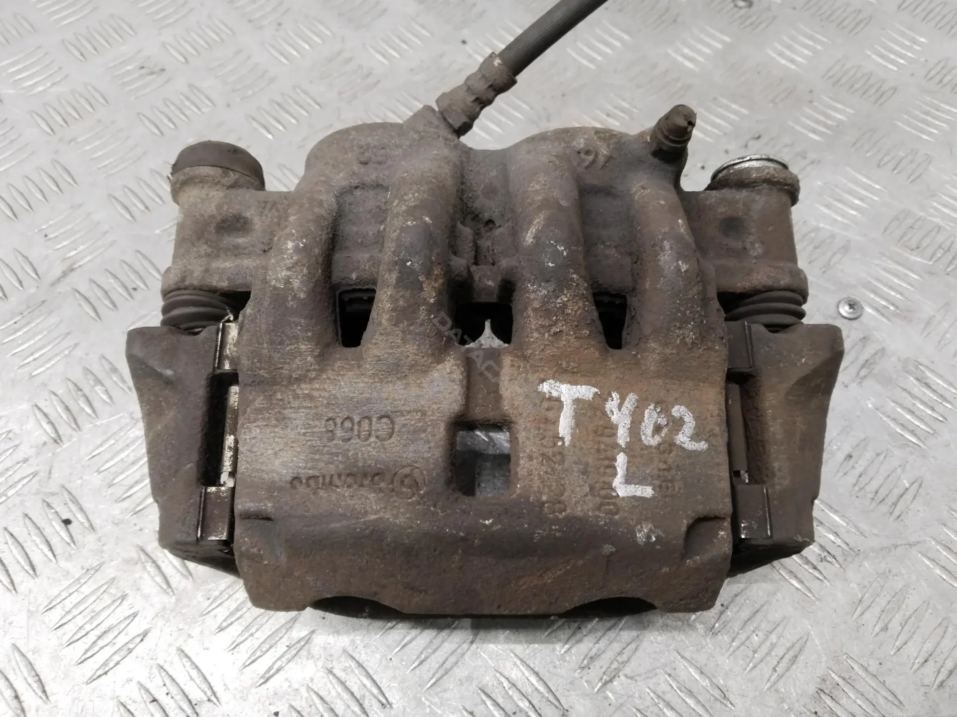Суппорт тормозной P16017260