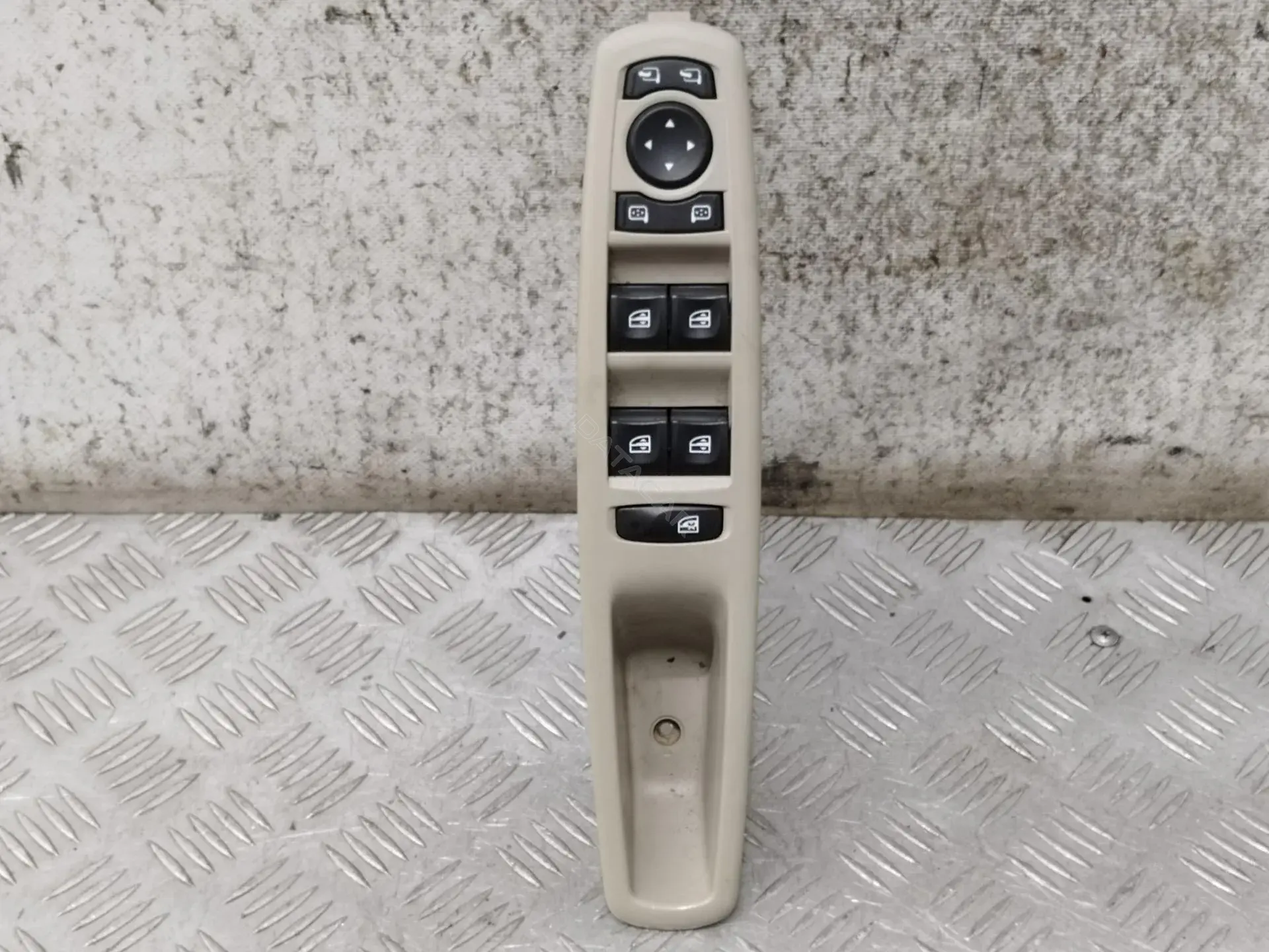 Блок управления стеклоподъемниками 809610016R
