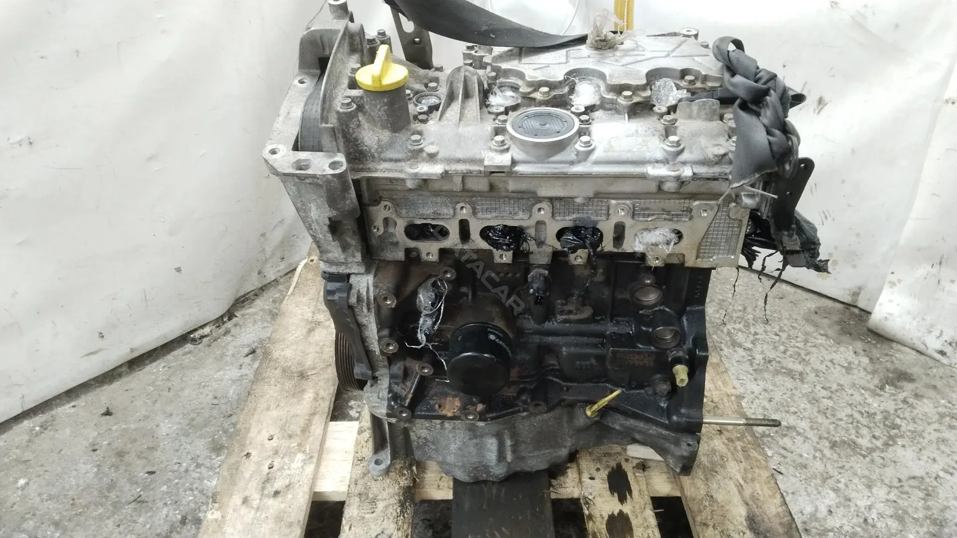 Двигатель в сборе K4M812