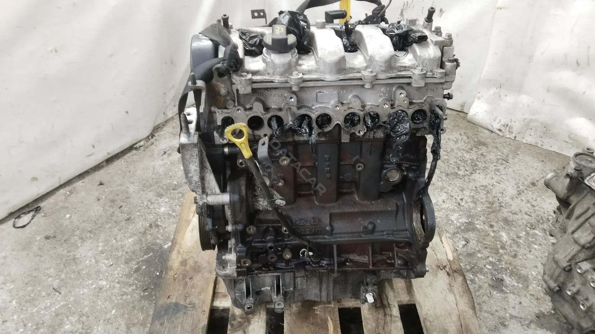 Двигатель в сборе D4EB