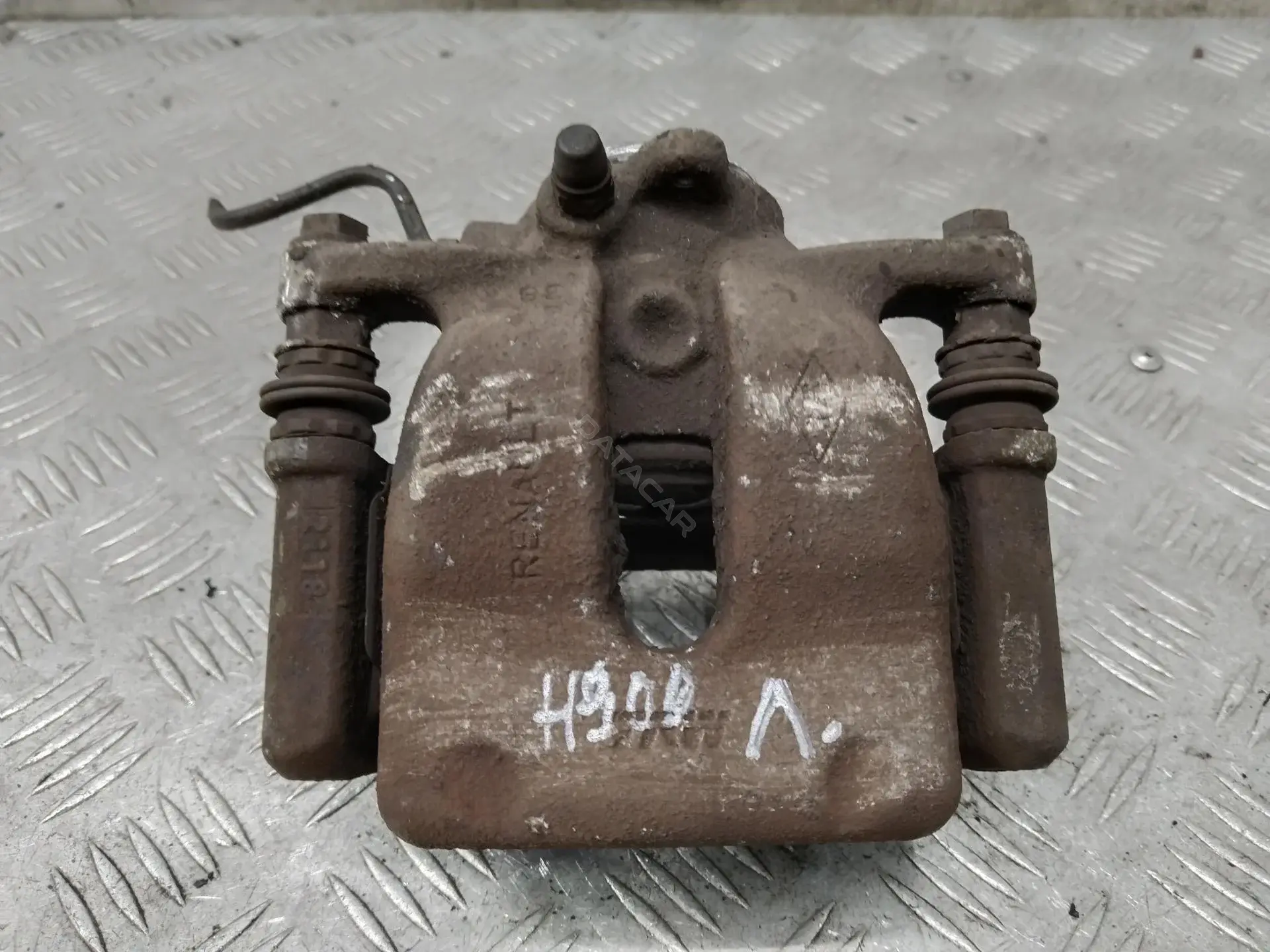 Суппорт тормозной P16045102