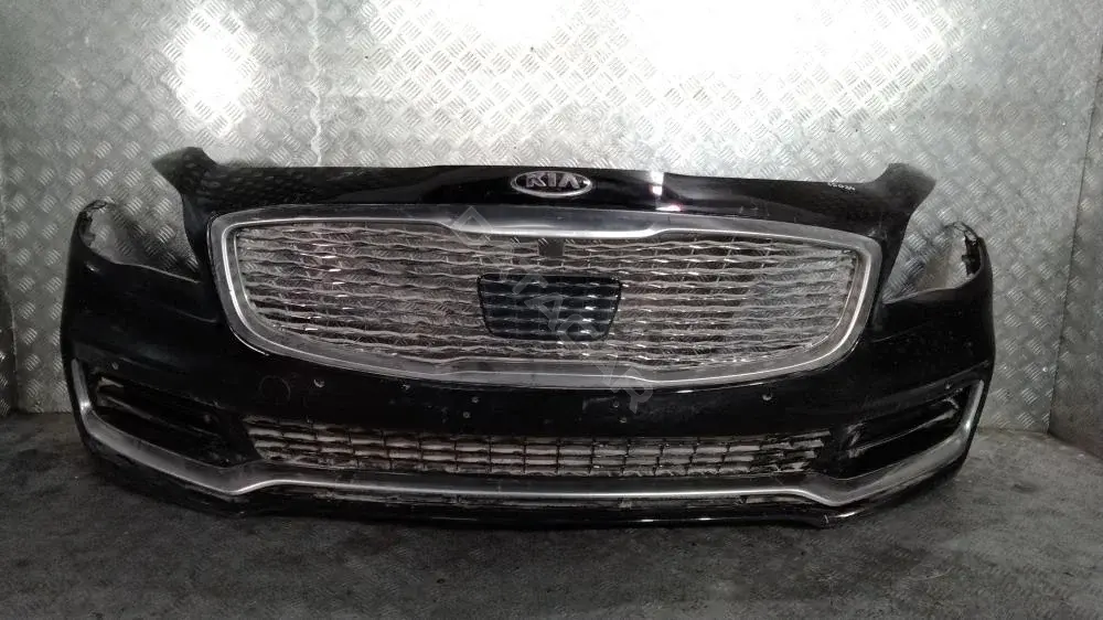 Передний бампер P4621797