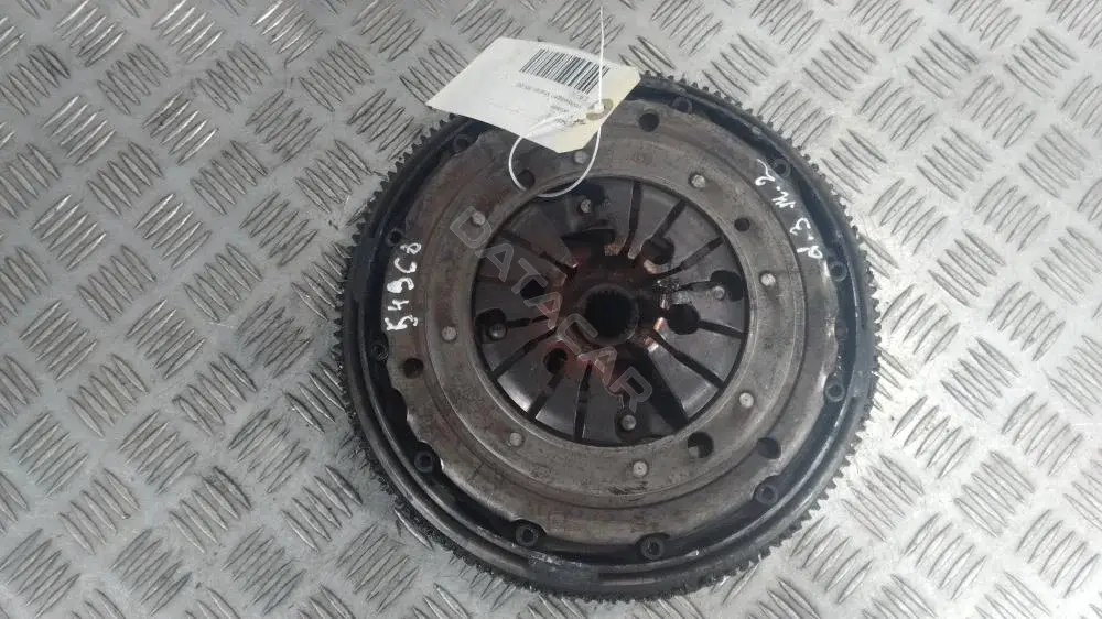 Маховик 03L105266CE