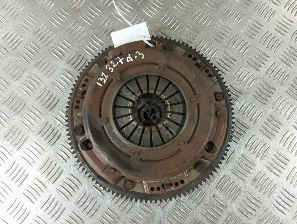 Маховик Z60111500A