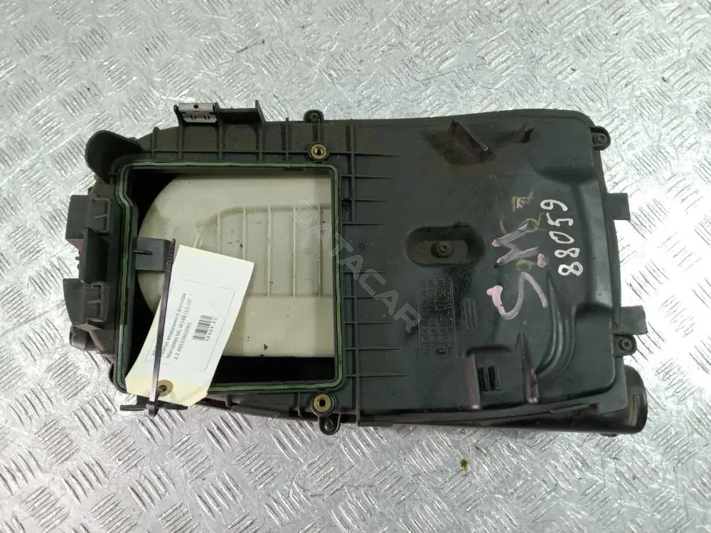 Корпус воздушного фильтра A6510902001