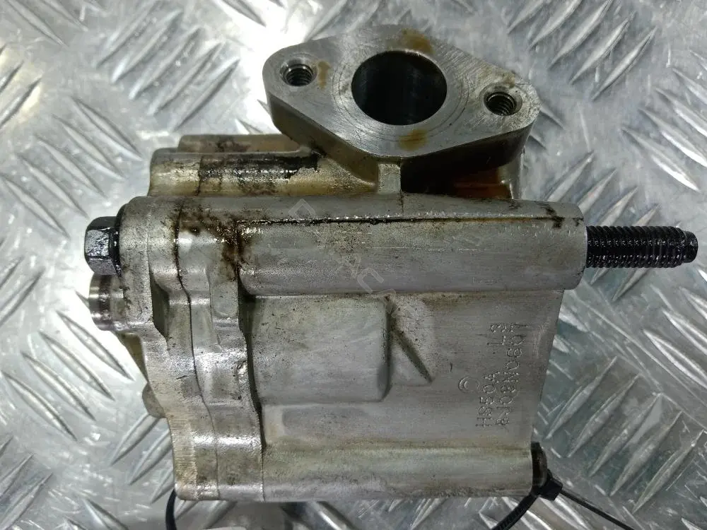 Масляный насос 3M4G-6600-BH
