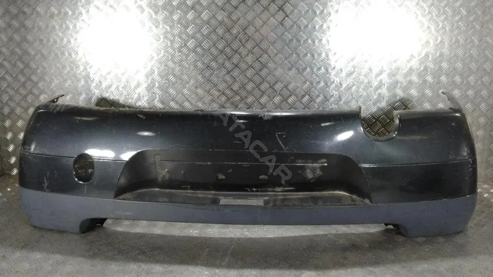 Задний бампер 8200572009