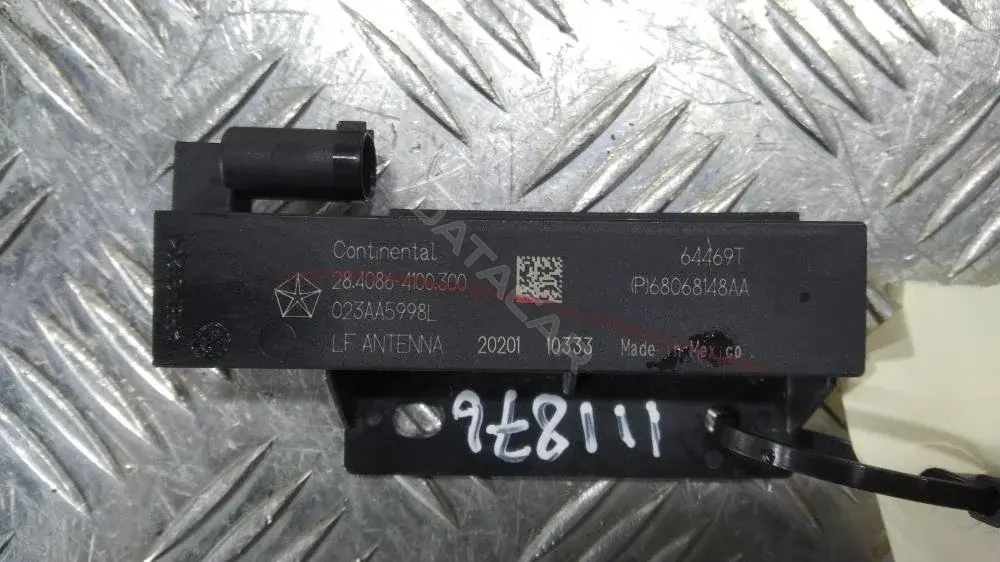Антенна 68068148AA