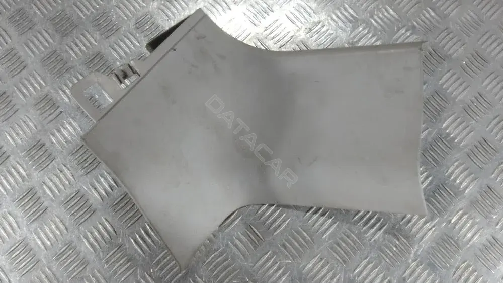 Обшивка крышки багажника 0056396