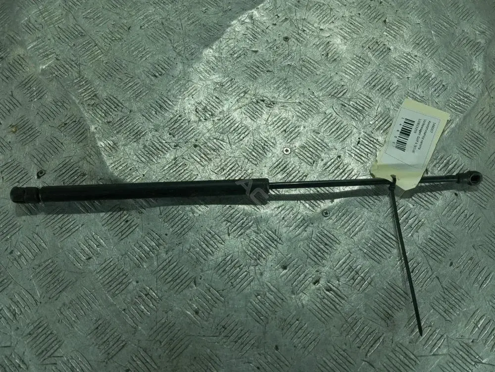 Амортизатор крышки багажника, капота, заднего стекла 1J0823359, 1J0823359D, 8L0823359