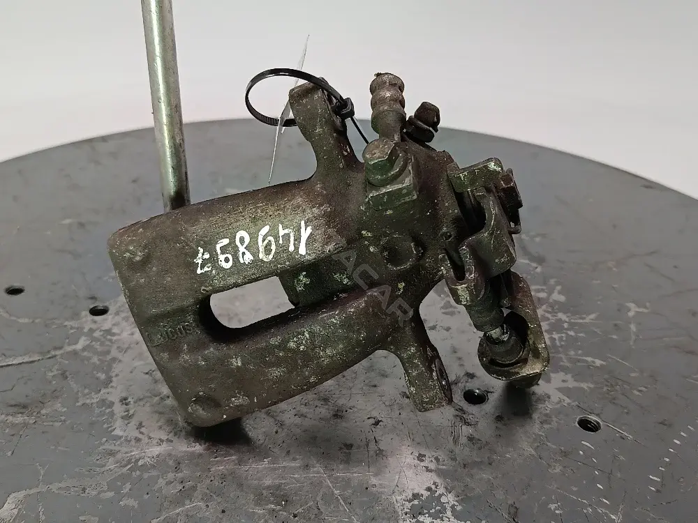 Суппорт тормозной 93176080