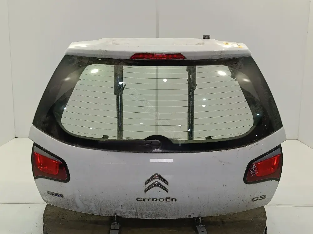 Крышка багажника 8701CG