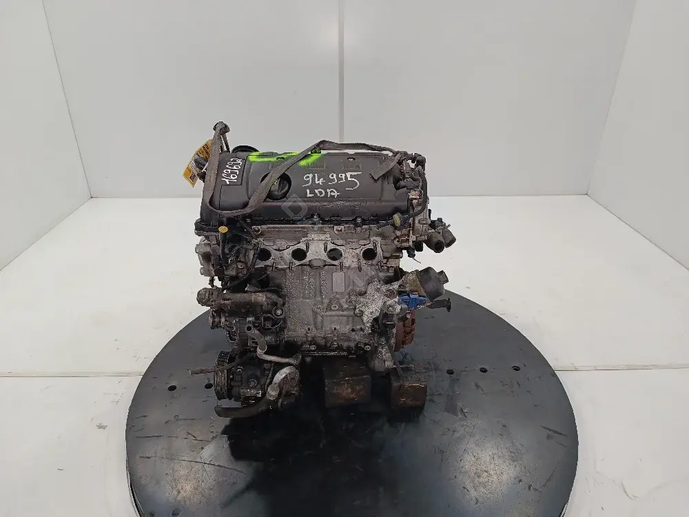 Двигатель в сборе 8F01