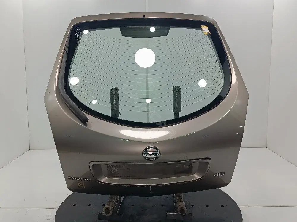 Крышка багажника 90100AU232