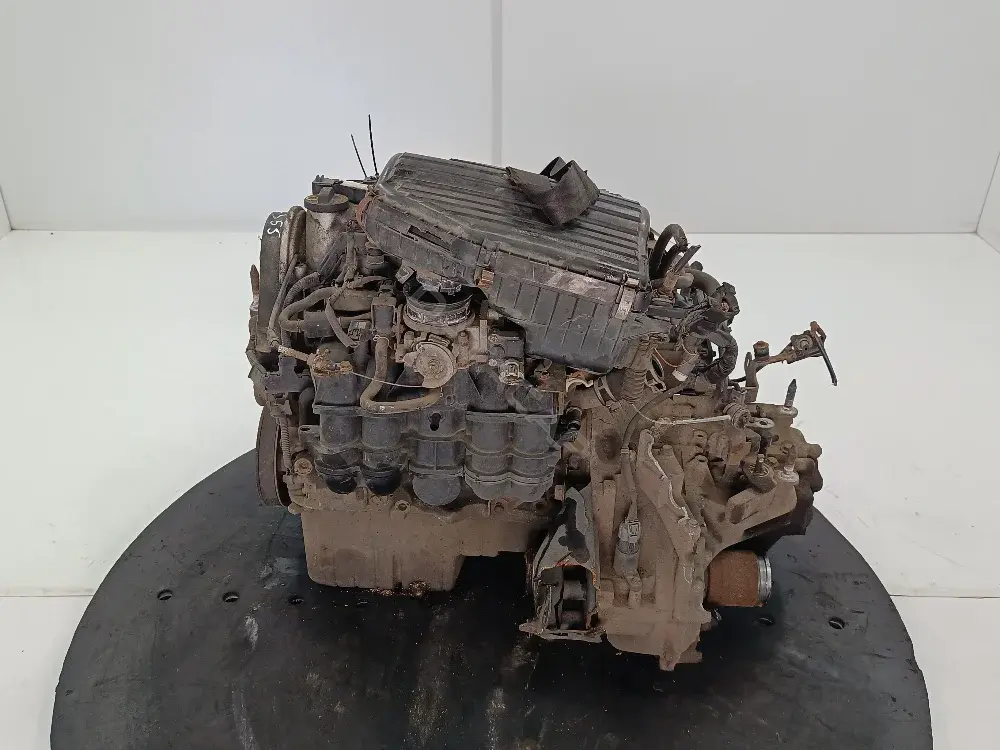 Двигатель в сборе D16V1