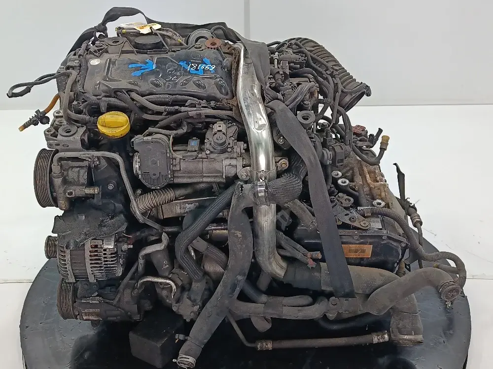 Двигатель в сборе M9R 805