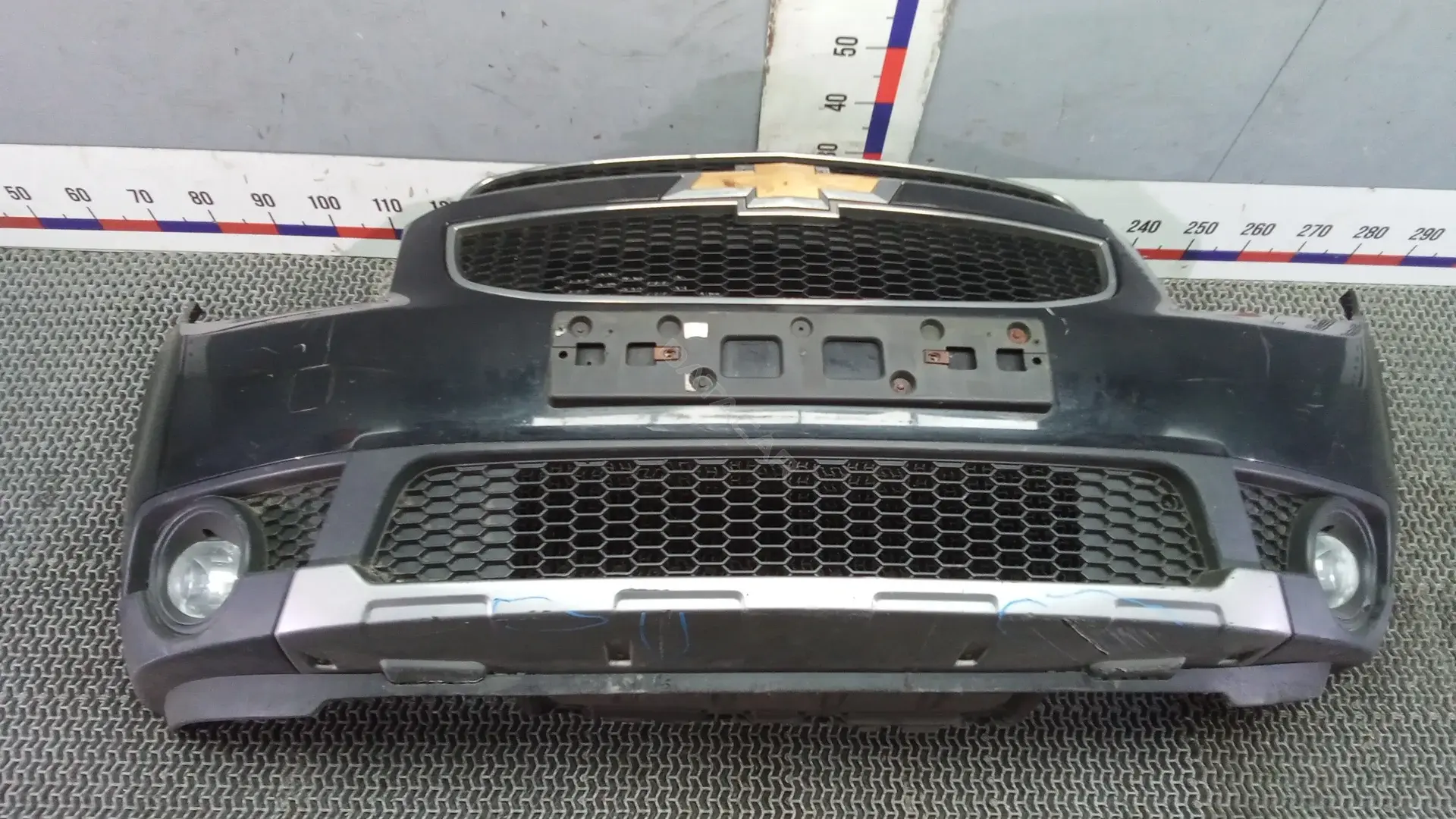 Передний бампер MEP46G501