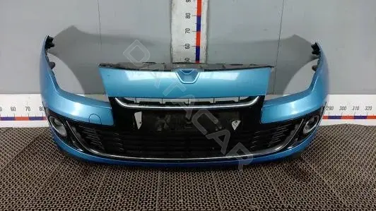 Передний бампер BLK54G501
