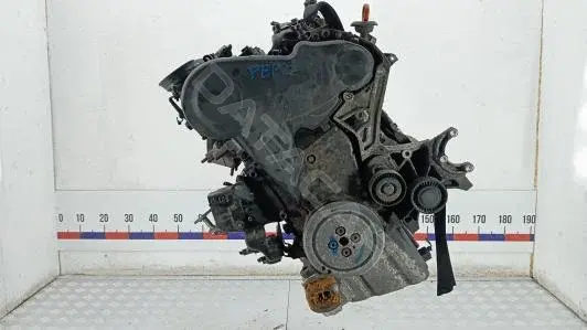 Двигатель в сборе CAG