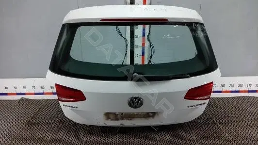 Крышка багажника 3G9827025