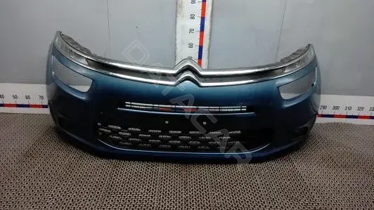 Передний бампер WOK38G501