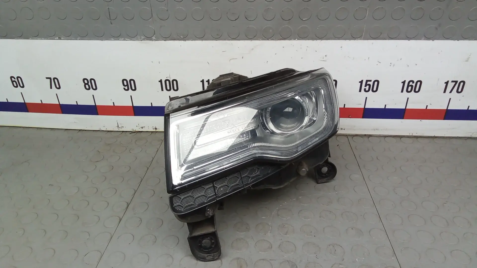 Фары KBM35MR01